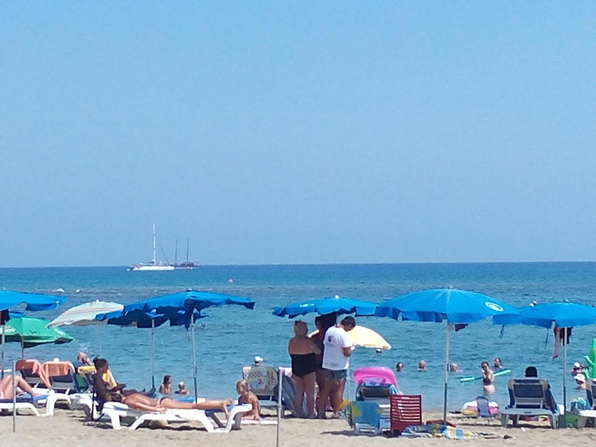 Family And Friends Flat Close To The Sea, Free Internet Ayia Napa Exterior photo